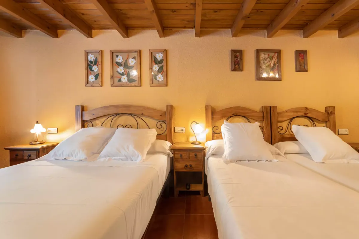 Habitación de tres camas