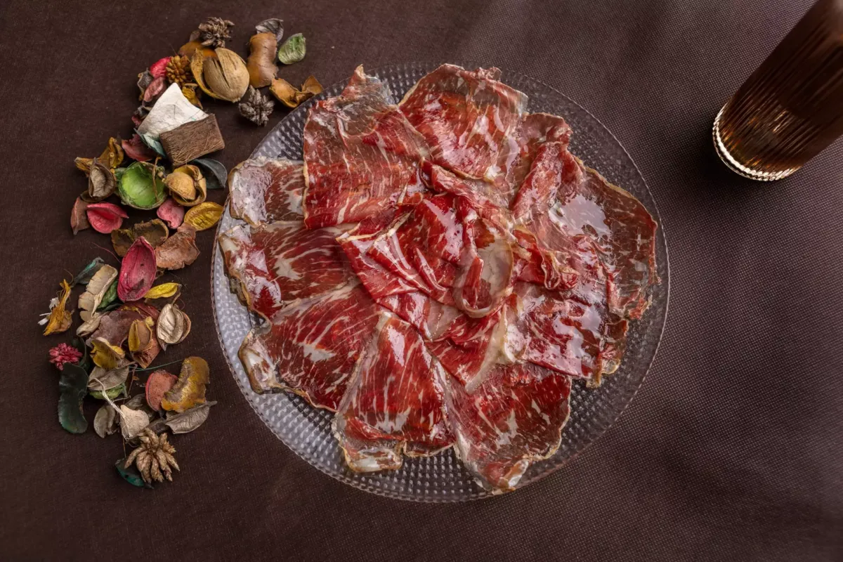 Plato con jamón